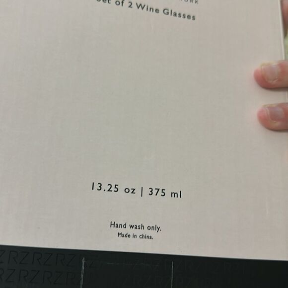Rachel Zoe Faceted Geometric Gold Stem Wine Glasses New In Box Set of 2 - Picture 4 of 6